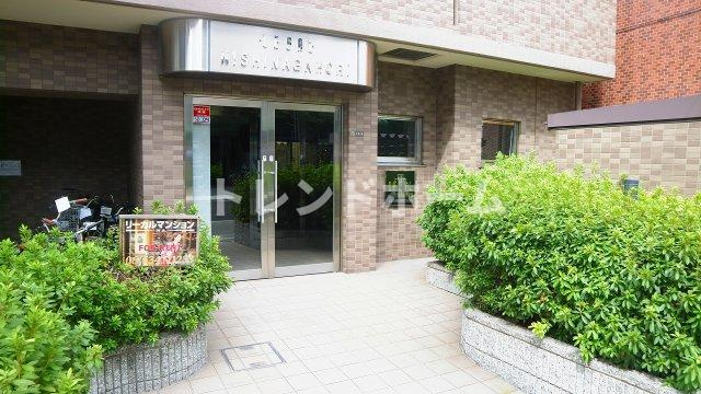リーガル西長堀のエントランス|選べる家電プランあり！！