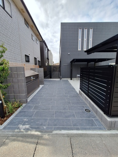 PACE SUDのエントランス