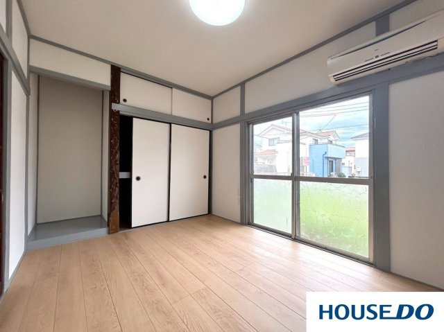 中古戸建　桐生市相生町2丁目の洋室|広々とした洋室です