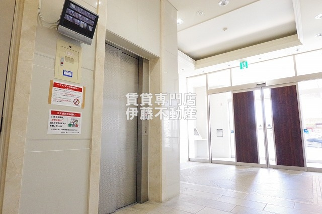 アルバ志賀本通のロビー