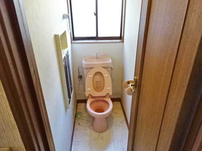 【トイレ】 | 三島市中島 中古住宅 EH05512 | 三島市中島　2Fトイレ