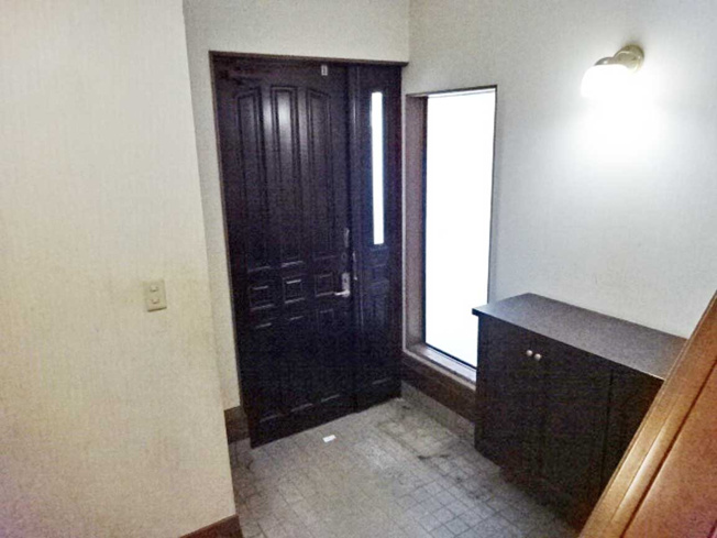 【玄関】 | 三島市中島 中古住宅 EH05512 | 三島市中島　玄関