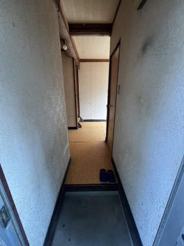 妙見町戸建ての玄関