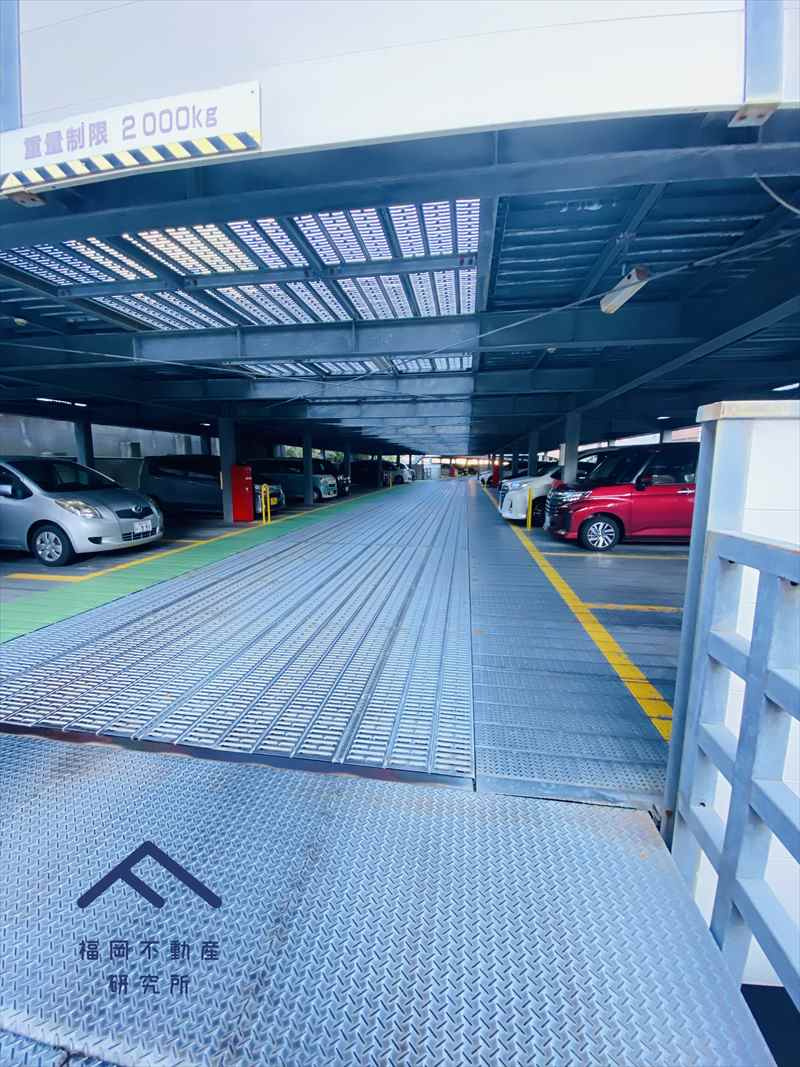 ベンタナヒルズ篠栗3号館の駐車場