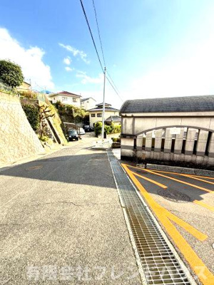 【周辺】 | ダイアモンドフォーラム五日市皆賀 | 前面道路