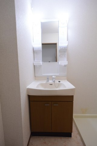 独立洗面化粧台付き☆