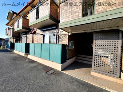 【エントランス】 | グリーンコート萩天