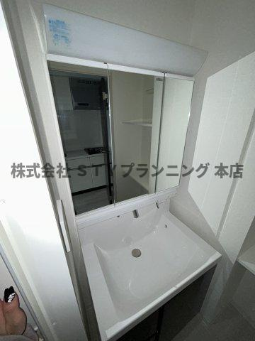 仲介手数料０円！ル・シエル大秋の独立洗面台