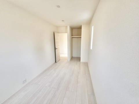 リーベルガーデン蟹江町本町　全2棟　新築住宅の洋室