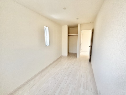 リーベルガーデン蟹江町本町　全2棟　新築住宅の洋室