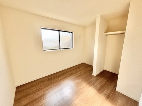リーベルガーデン蟹江町本町　全2棟　新築住宅の洋室