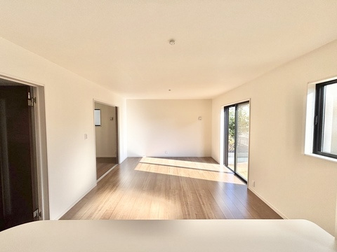リーベルガーデン蟹江町本町　全2棟　新築住宅の居間・リビング