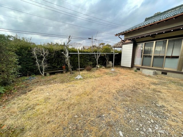 香取郡東庄町　中古戸建の庭