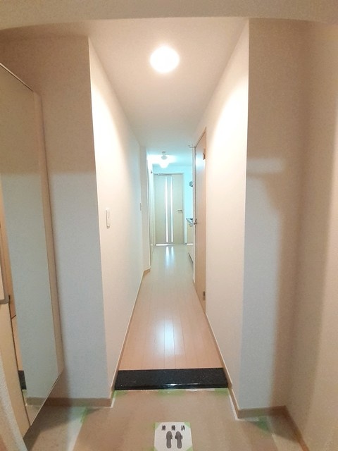 スカイガーデンタワーの玄関