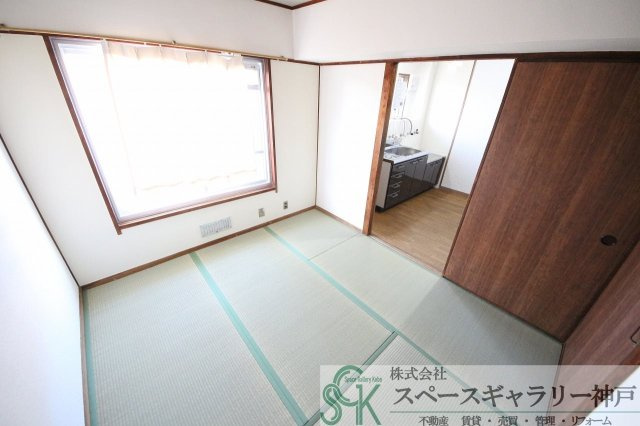 神陵台東住宅の寝室