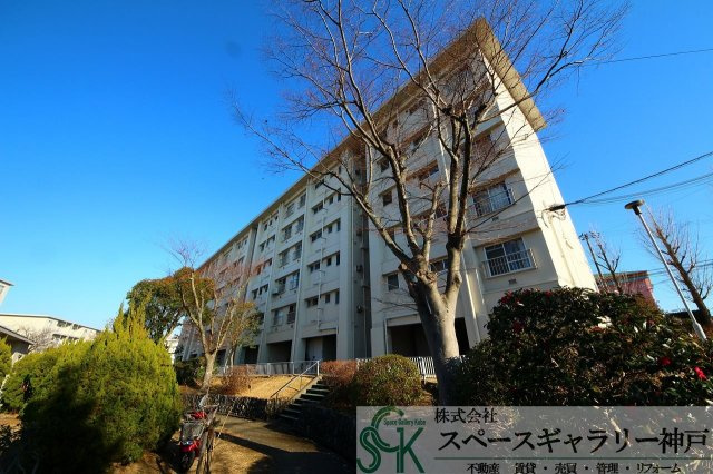 神陵台東住宅の外観パース