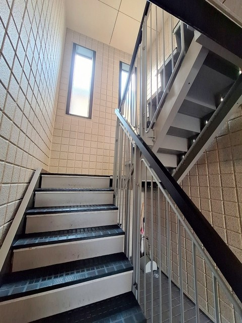 モンパレのロビー|★共有階段★