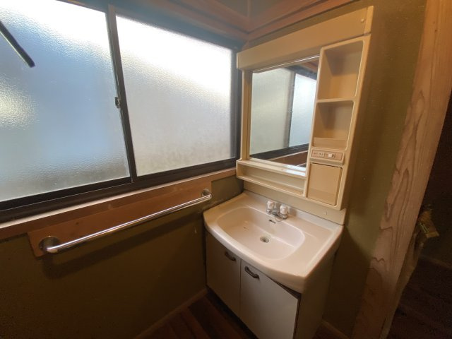 串間市桂原中古住宅