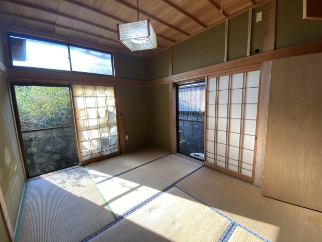 串間市桂原中古住宅の和室