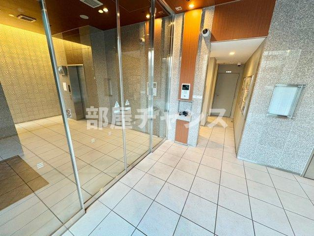 OKBアヴェニール菊井町のエントランス