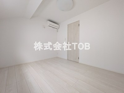 【内装】 | 和泉戸建 -和泉4丁目　定期借家4年- | 2階5.3帖