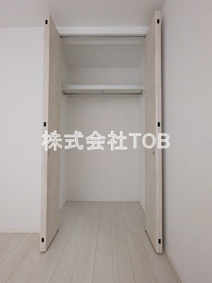 【設備】 | 和泉戸建 -和泉4丁目　定期借家4年- | 5.3帖クローゼット