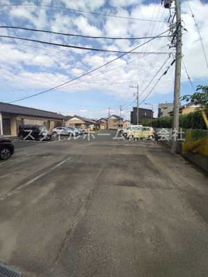 【駐車場】 | サンテラス福井