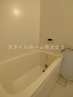 【浴室】 | サンテラス福井 | 別部屋写真です。