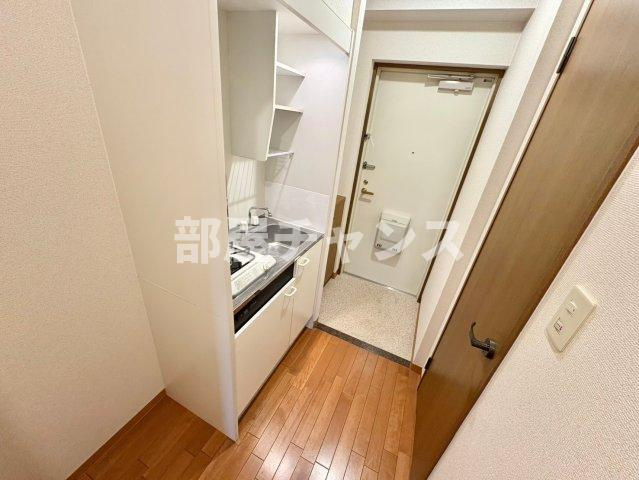 ベル名駅の玄関