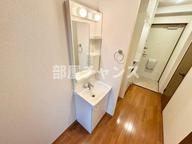 ベル名駅の独立洗面台