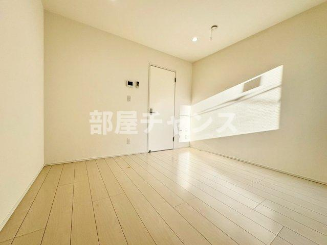 smile栄の寝室