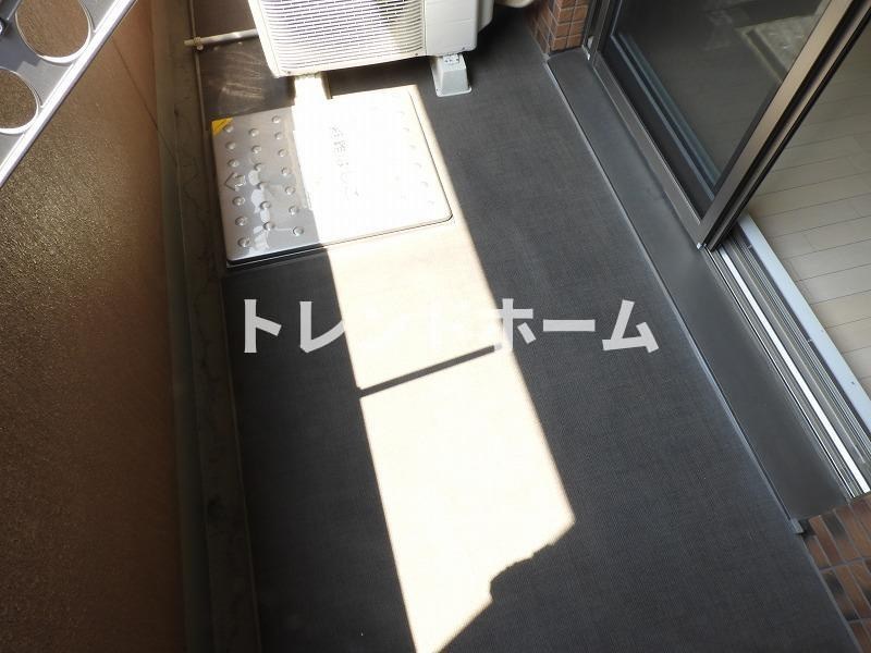 プレミアムコート天神橋のバルコニー|選べる家電プランあり！！