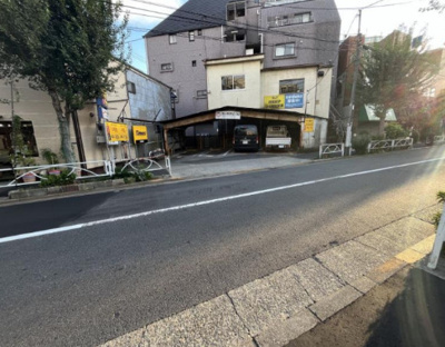 【前面道路含む現地写真】 | 墨田区文花３丁目の売地