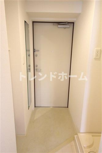 セレニテ本町グランデの玄関|選べる家電プランあり！！