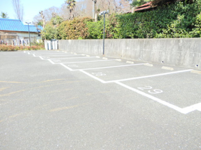 駐車場　別途契約（要空確認）