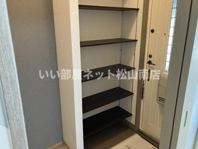 【玄関】 | セジュールいおき