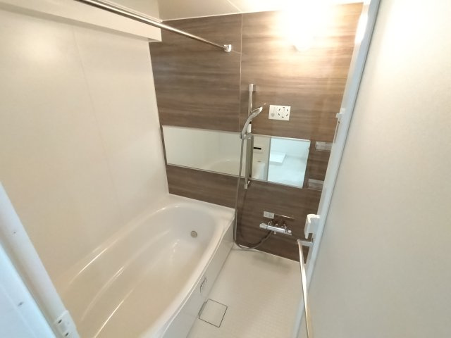 シーアイマンション京命の浴室|ゆったり過ごせるお風呂です