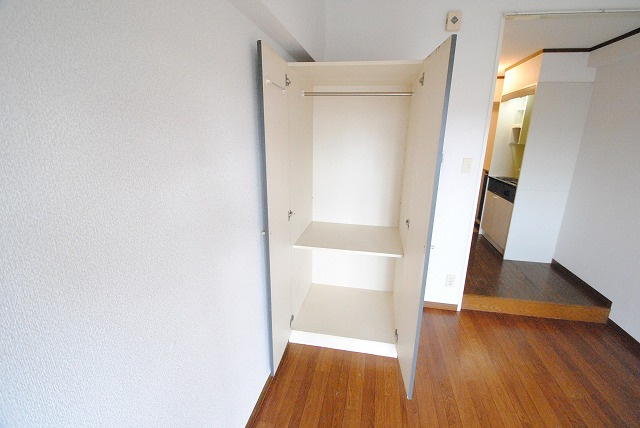 久留米駅前スカイマンションの収納|同タイプ　イメージ写真