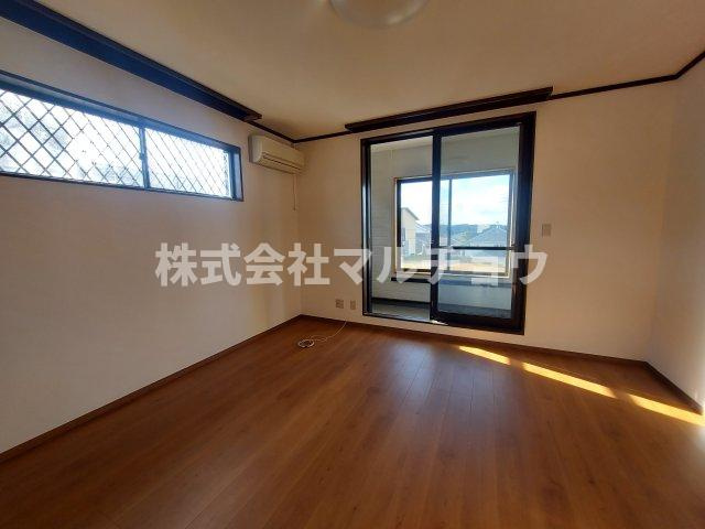 青葉台戸建ての洋室|スタンダードな洋室です