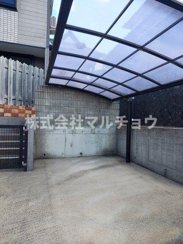 青葉台戸建ての駐車場|駐車場があります