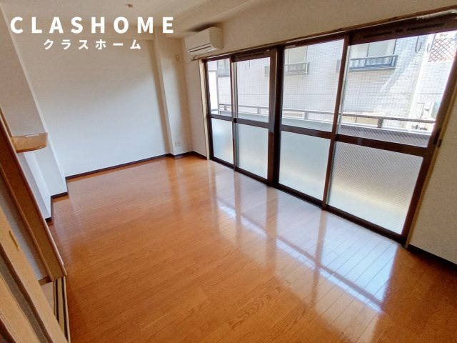 プリミエールTADO　　刈谷市近郊の賃貸はクラスホーム刈谷店の居間・リビング|同物件の別部屋になります。