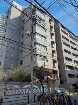 日暮里コミュニティビルの外観