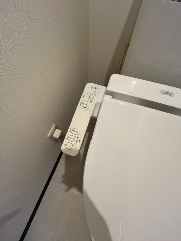 MARSH仁川のトイレ|落ち着いた色調のトイレです