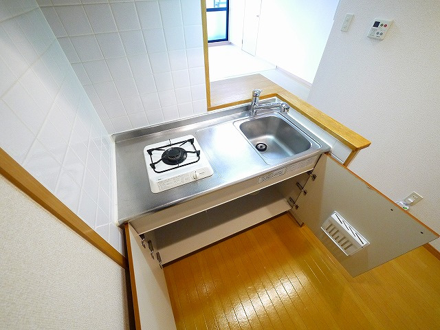 アンソレイエ　（前裁町）のキッチン|使いやすいキッチンです