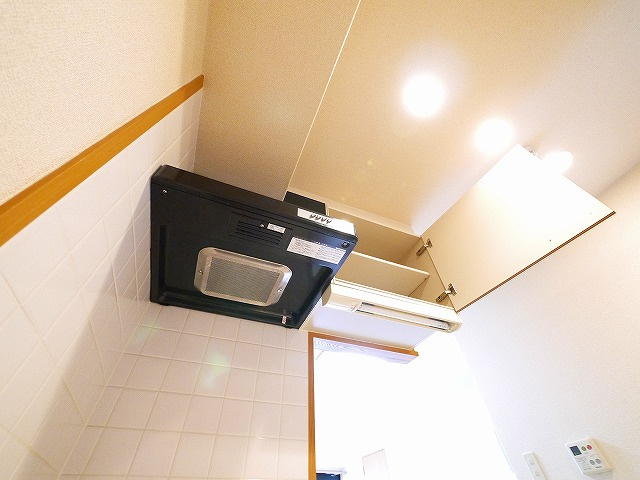 アンソレイエ　（前裁町）のキッチン|ガスフード