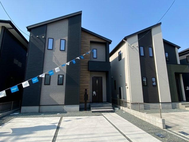 よかタウン／東区佐土原１丁目１期／４号棟の外観