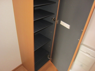 【玄関】 | コンフォートベネフィスマリナ通り