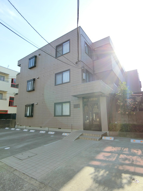 ヴィラドマーニ一橋学園の外観