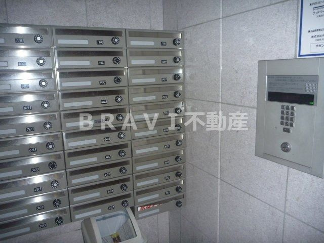 CITY SPIRE堺筋本町　BRAVI不動産のロビー|【リトルリバー本町橋】清潔なロビーです