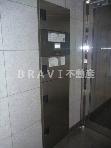 CITY SPIRE堺筋本町　BRAVI不動産のその他共用部分|【リトルリバー本町橋】宅配ボックス